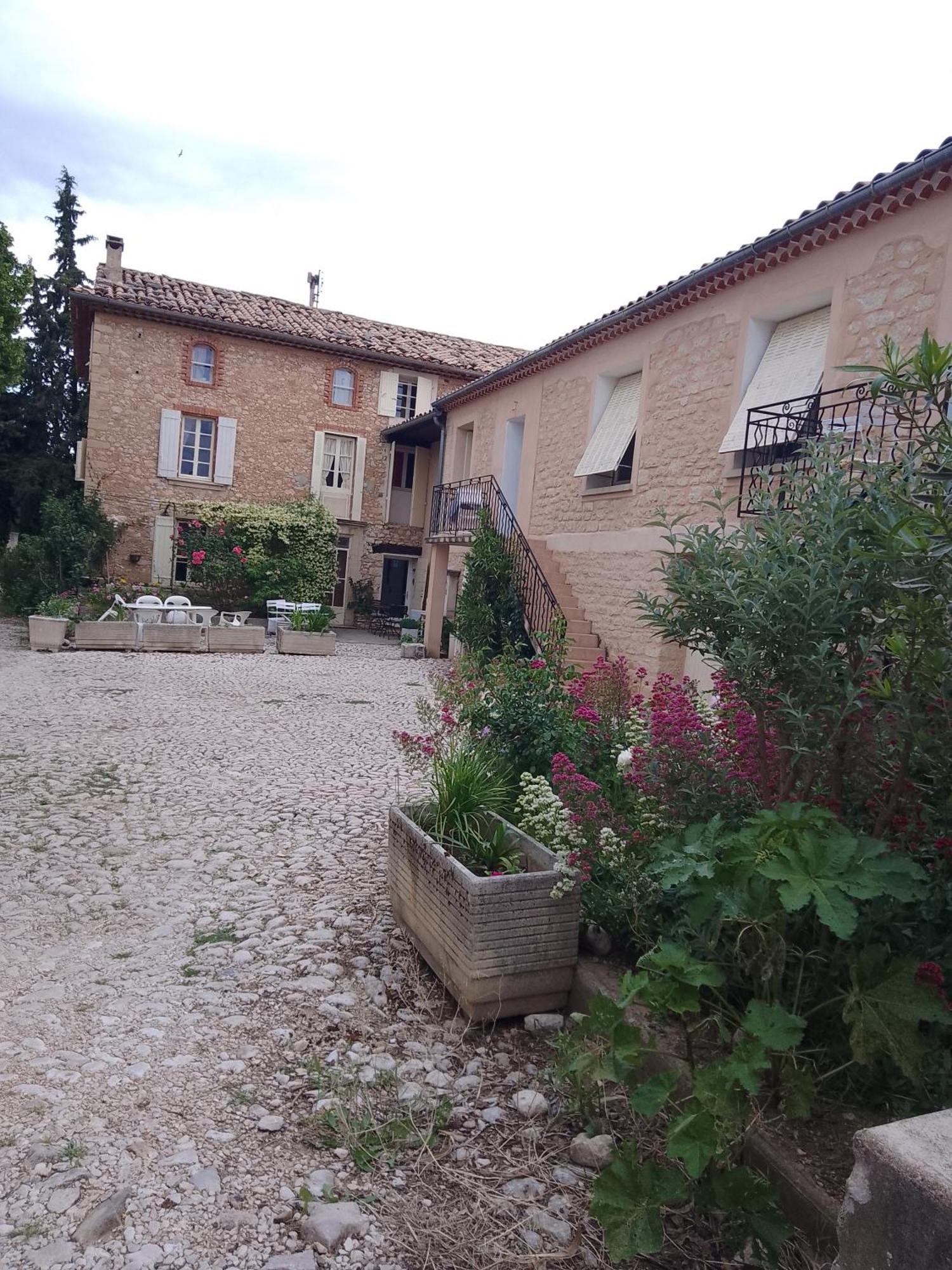 Les Gites Du Mont Ventoux Bédoin Exteriér fotografie